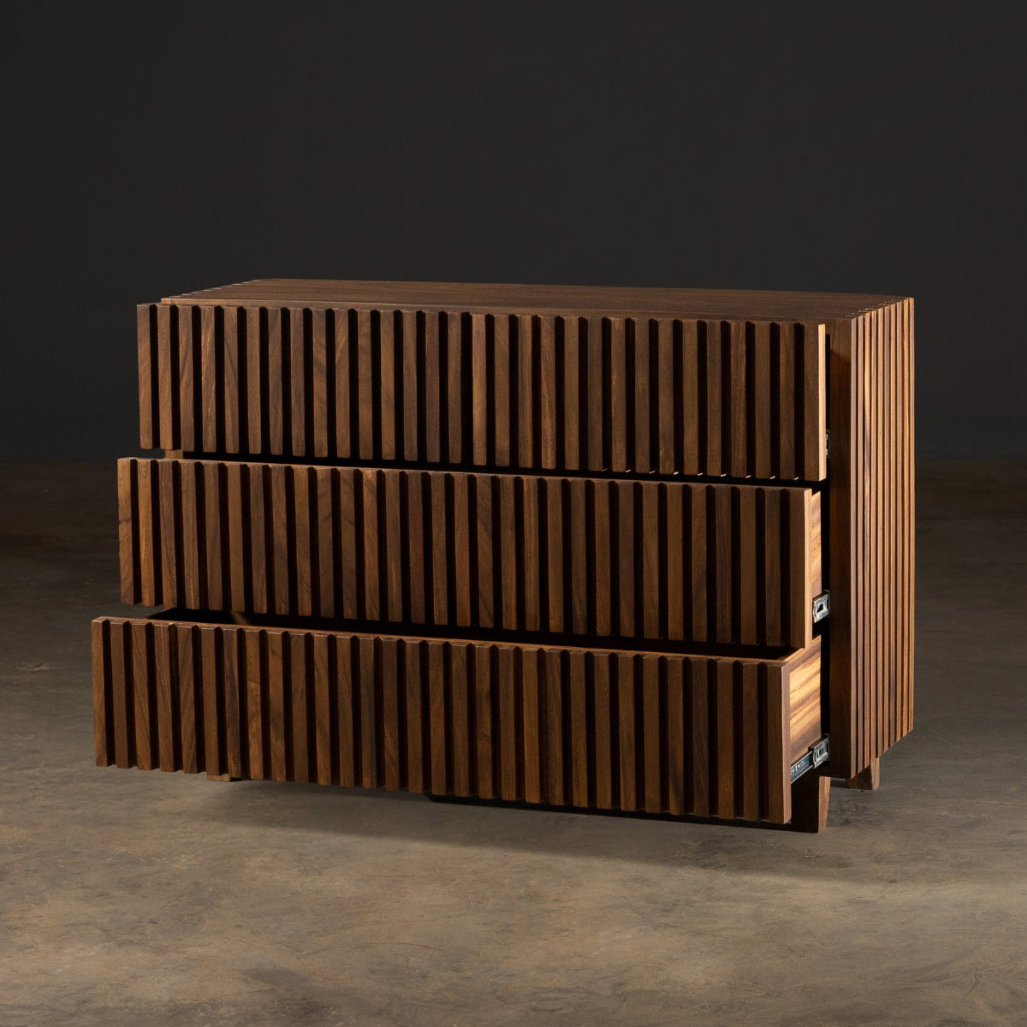 Pergamino | Prado Dresser | CORPRUN810