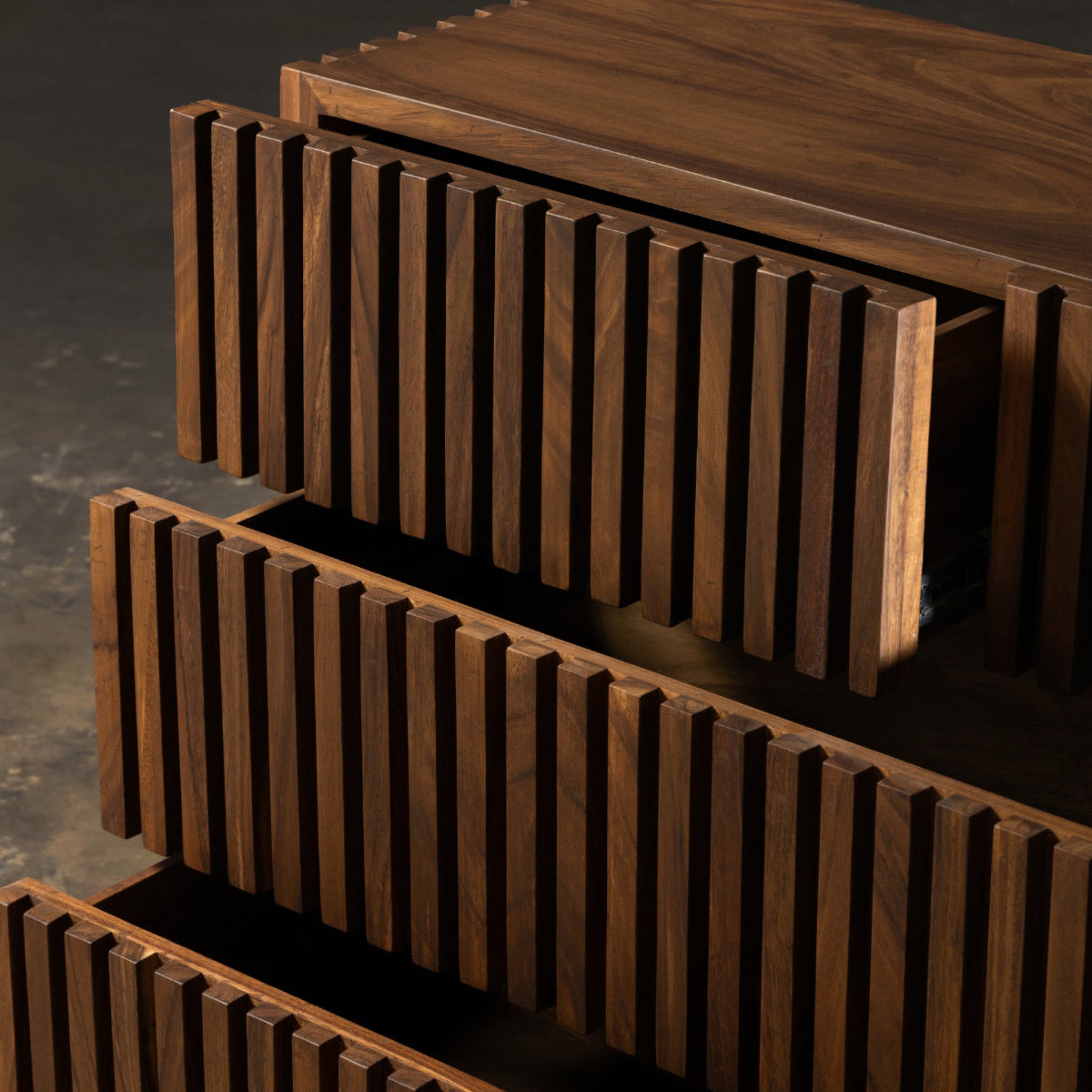 Pergamino | Prado Dresser | CORPRUN810
