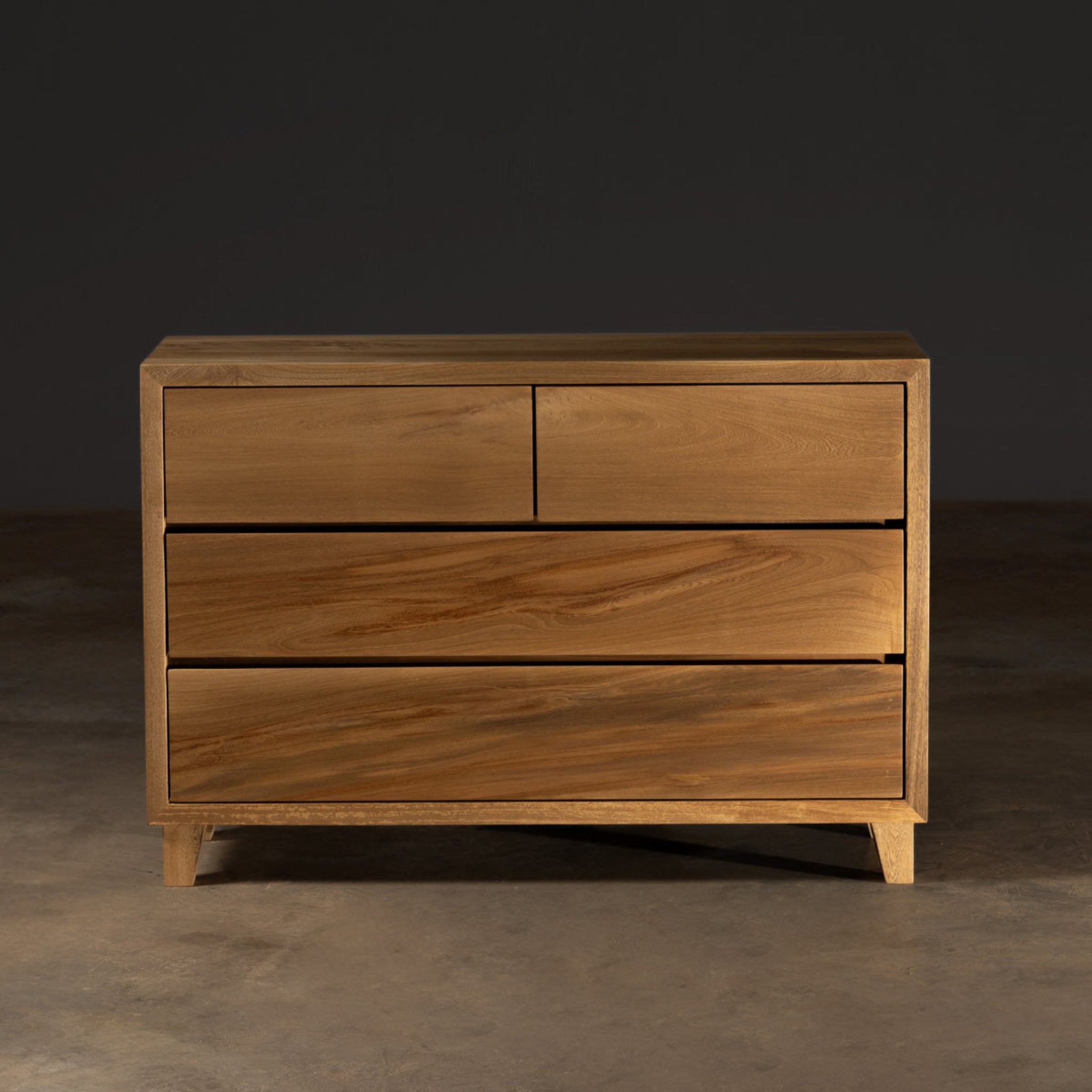 Pergamino | Siqueiros Chest of Drawers | CORSIUN579