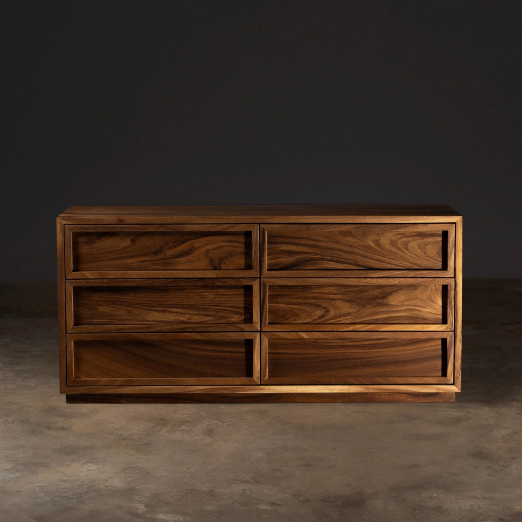 Pergamino | Zicatela Large Bedroom Dresser | CORZIGR830