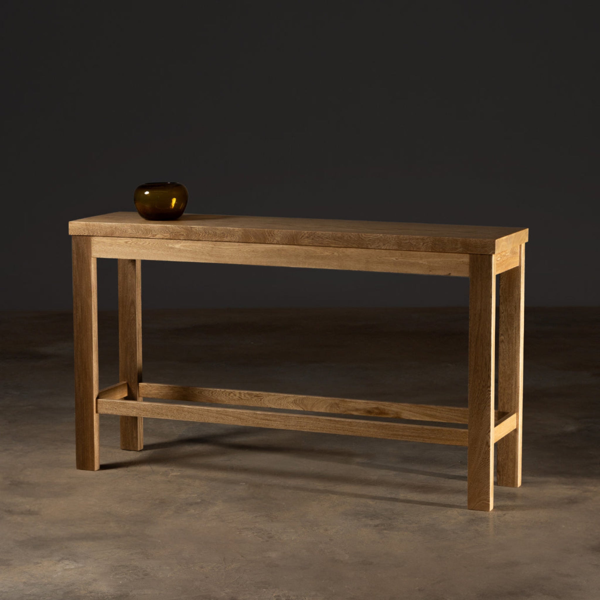 Pergamino | Siqueiros Entry Console | REESIUN333