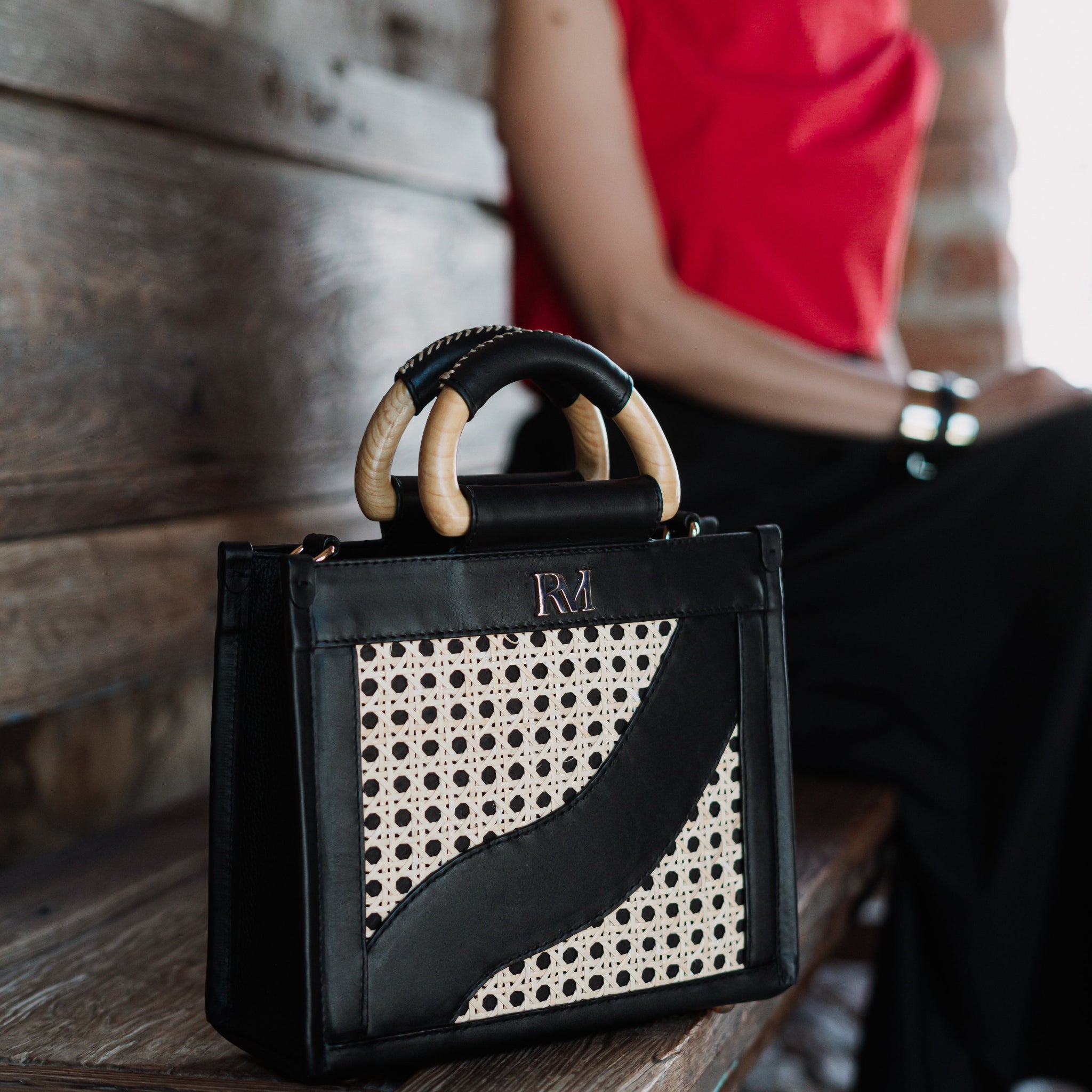 Raíz Mestiza | Zulia Bag from Arameri Collection | Black