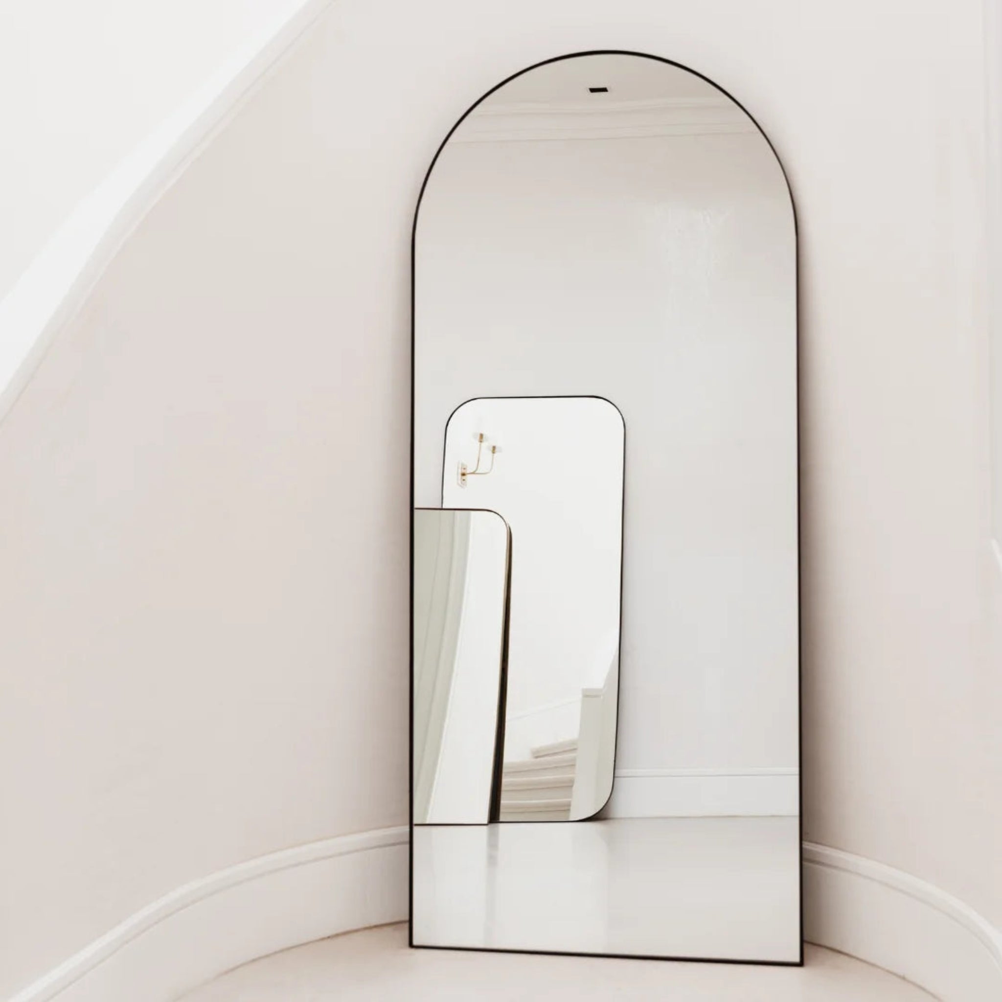 Admirror | Dalla Minimalist Mirror | Black