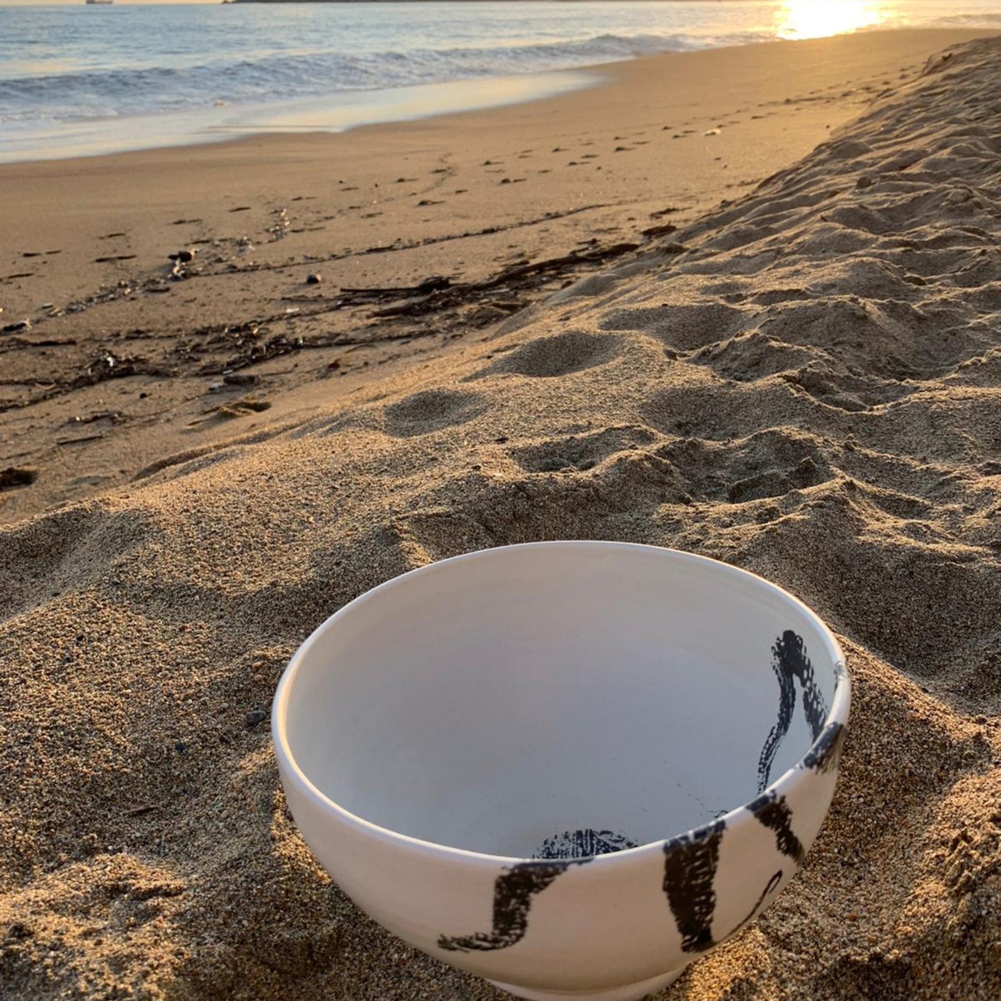 Damar | Octopus Salad Bowl | Black Print