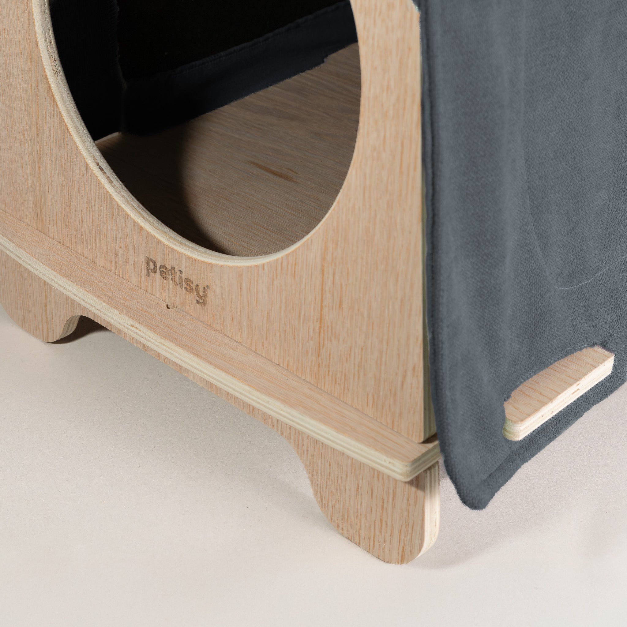 Petisy | The Kado Pet House