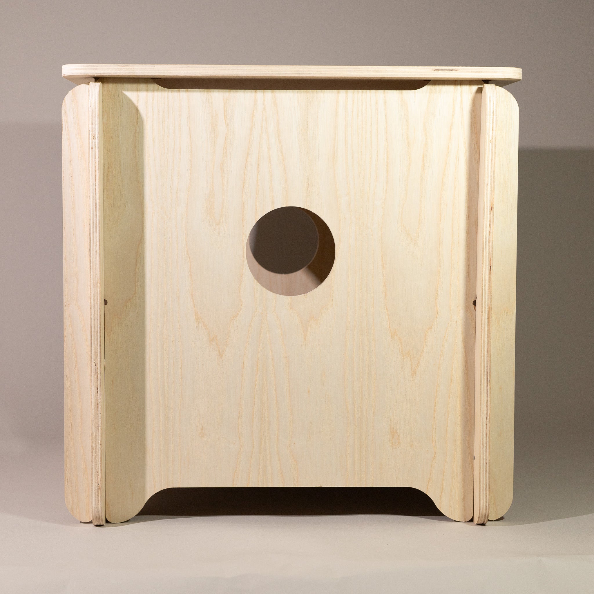 Petisy | The Kubi Pet Side Table