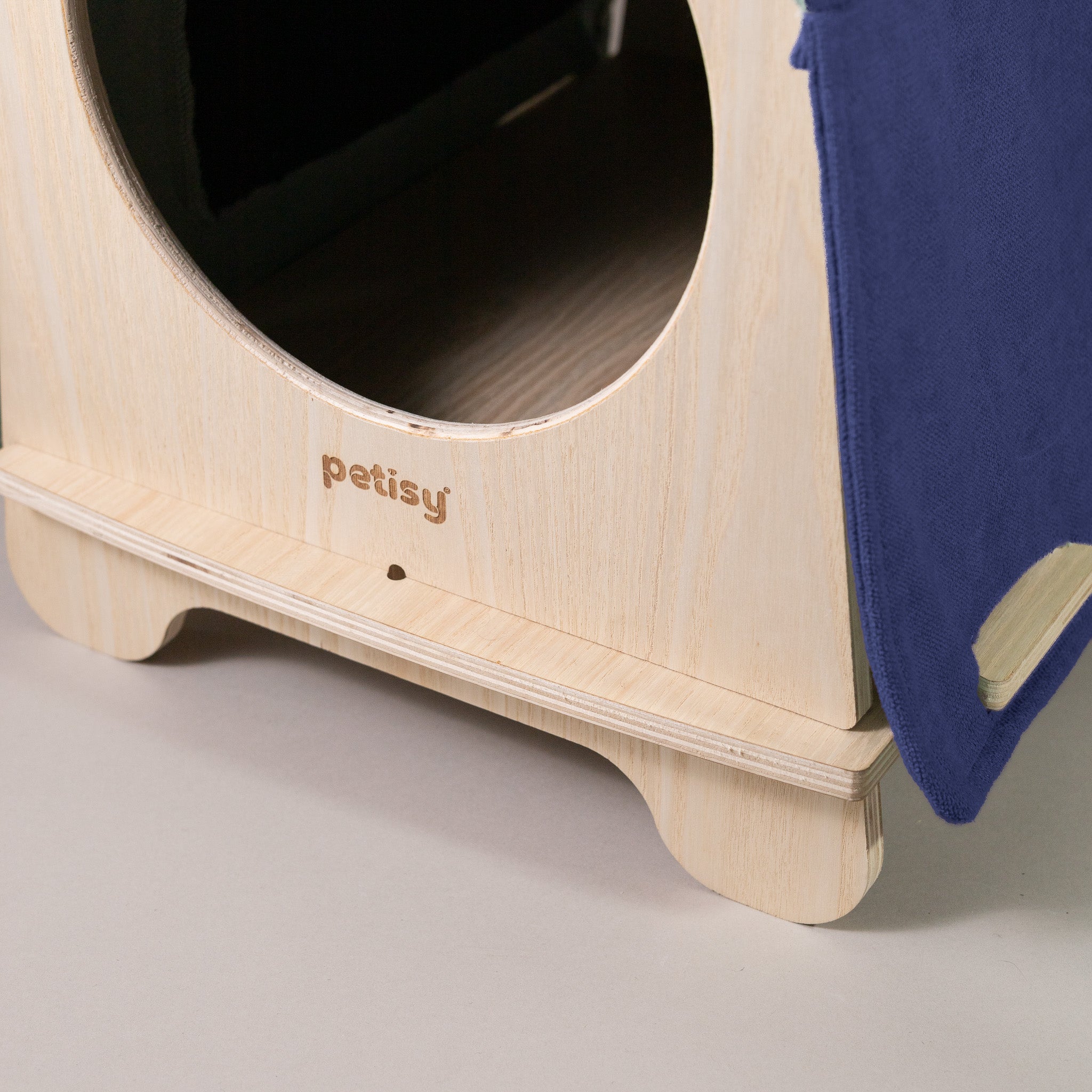 Petisy | The Kado Pet House