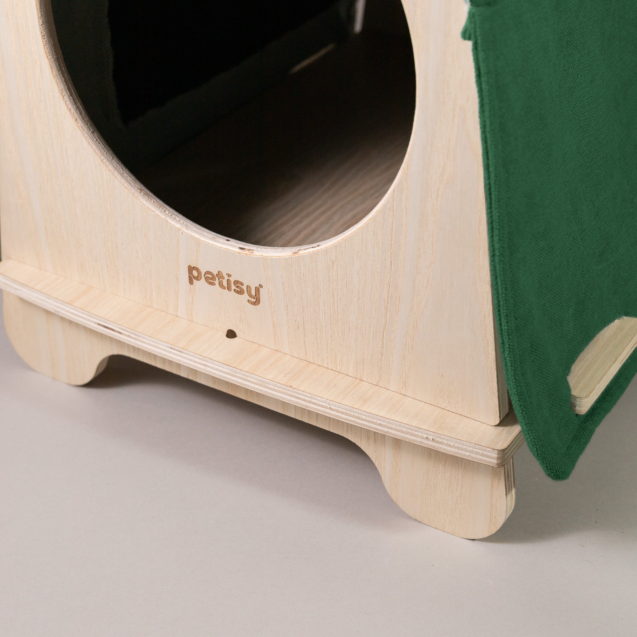 Petisy | The Kado Pet House