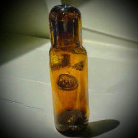 Limoncello | Bottle-Style Vase 1 – Blown Glass | Amber