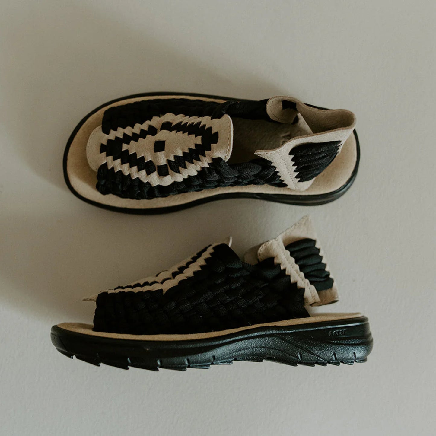 Kwara | Tariacuri Premium Huaraches | Women