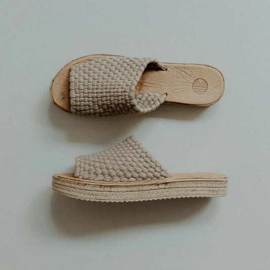 Kwara | Atzimba Sandals | Women