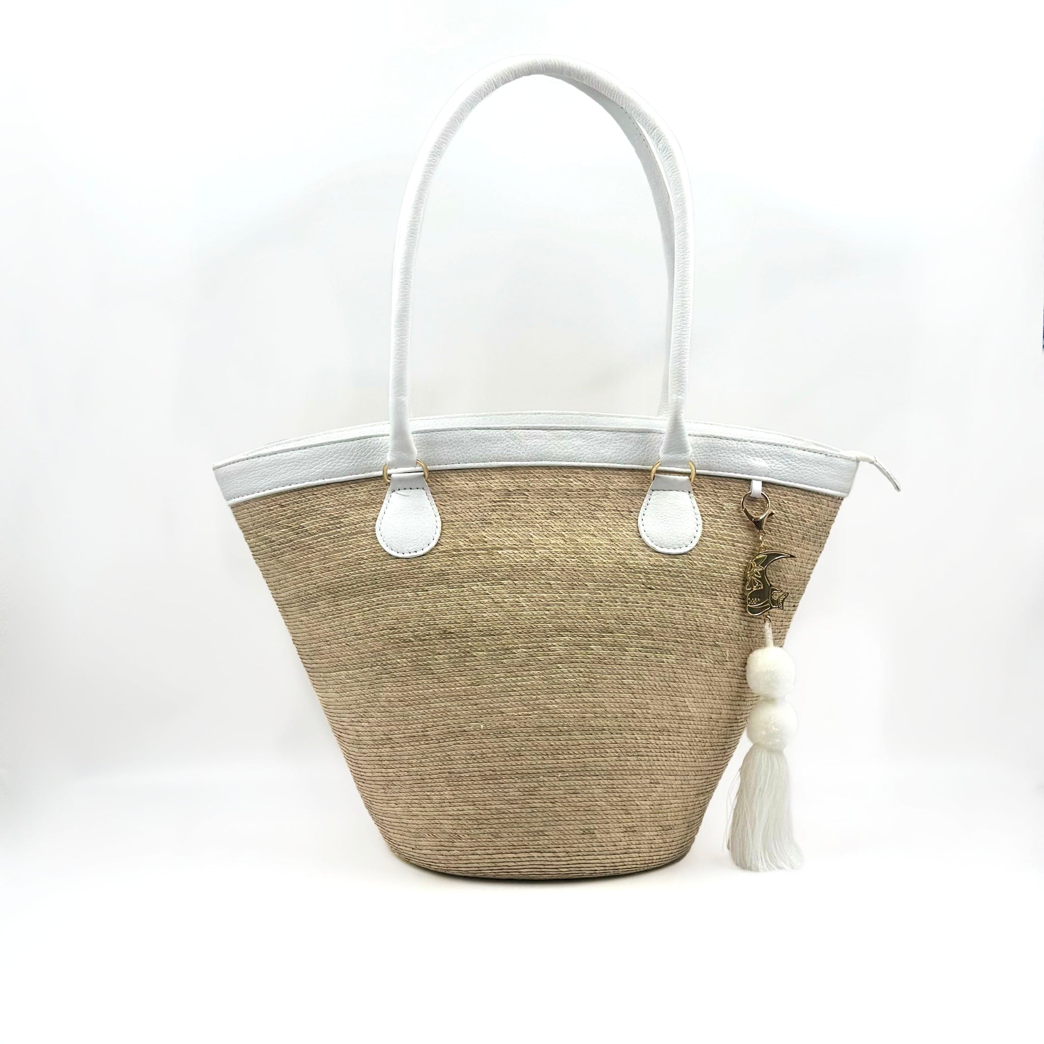 By Del Rio | Luxury Bucket Palm Leaf Bag | Black, White, Red