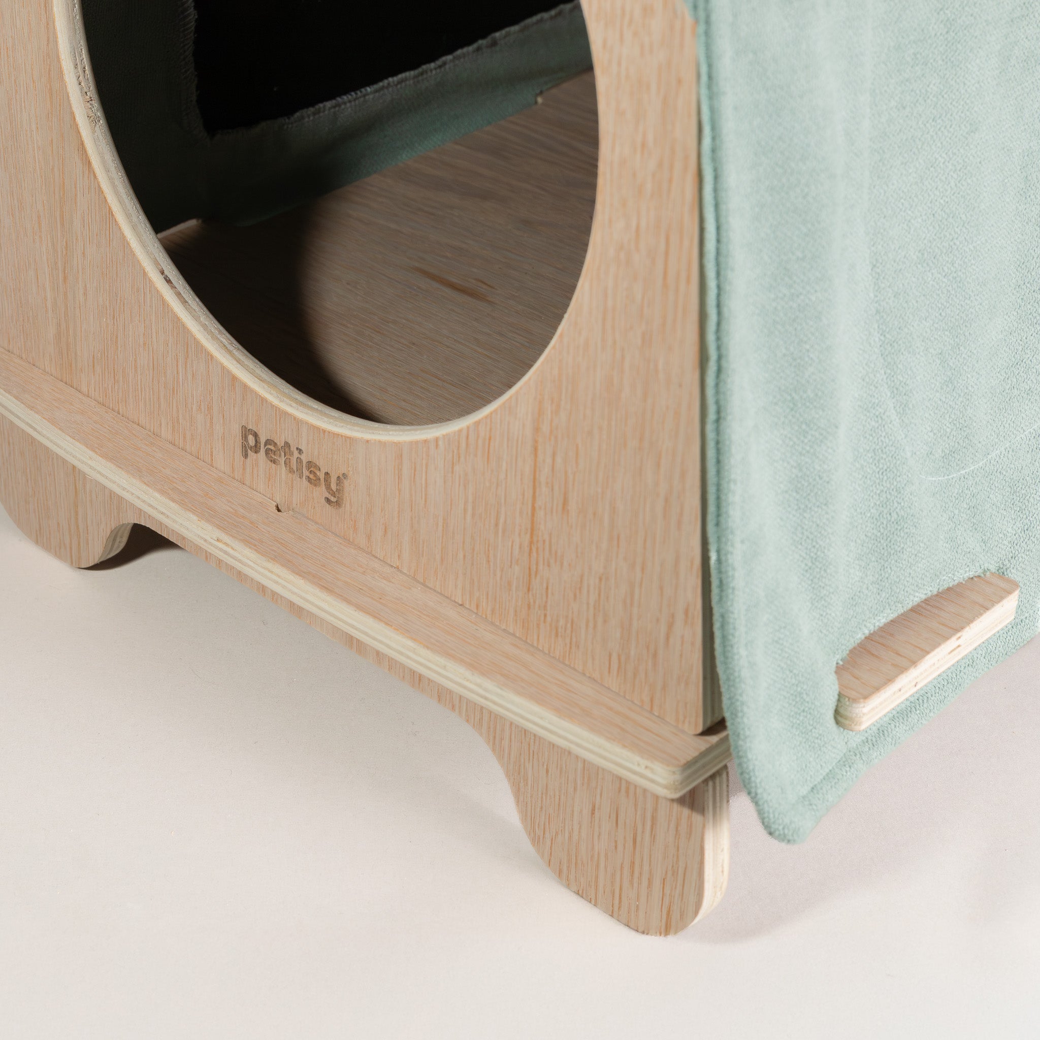 Petisy | The Kado Pet House