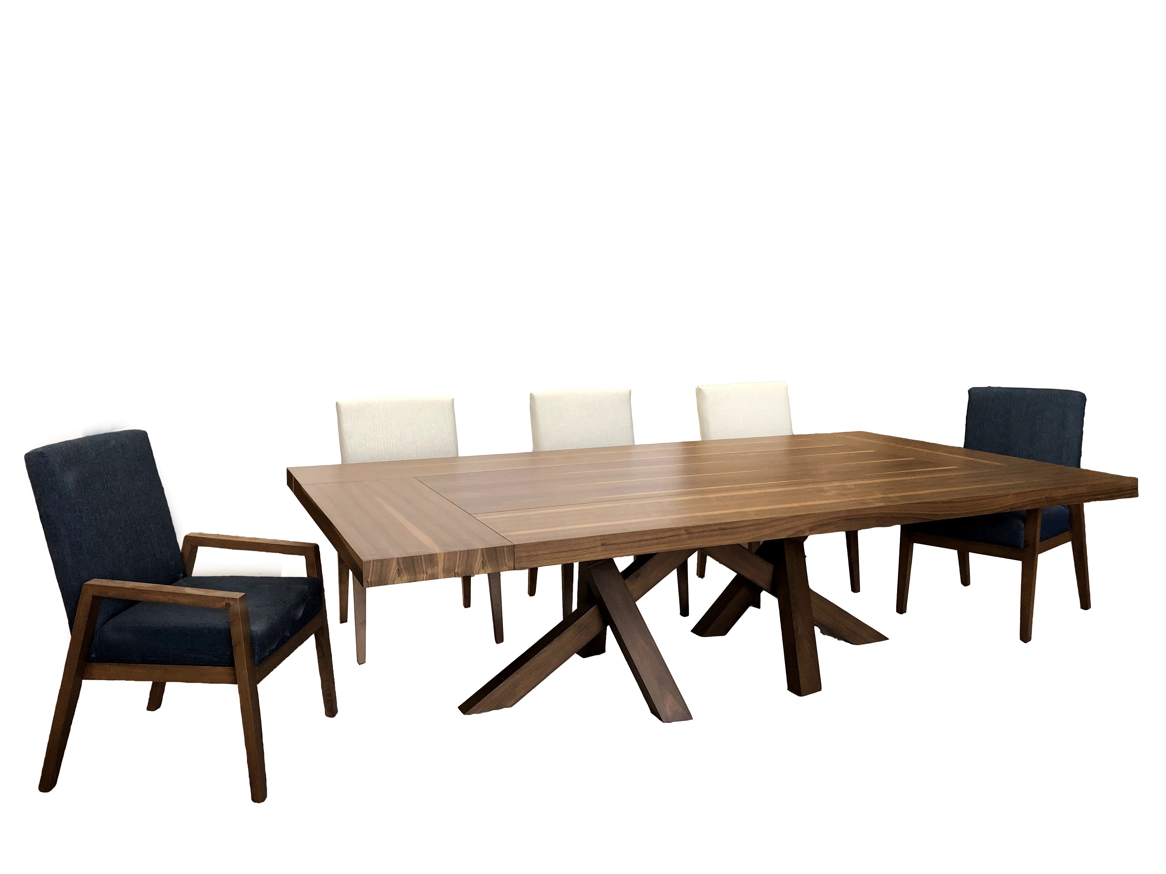 DM Compostela | Pontevedra Table | Almond Finish