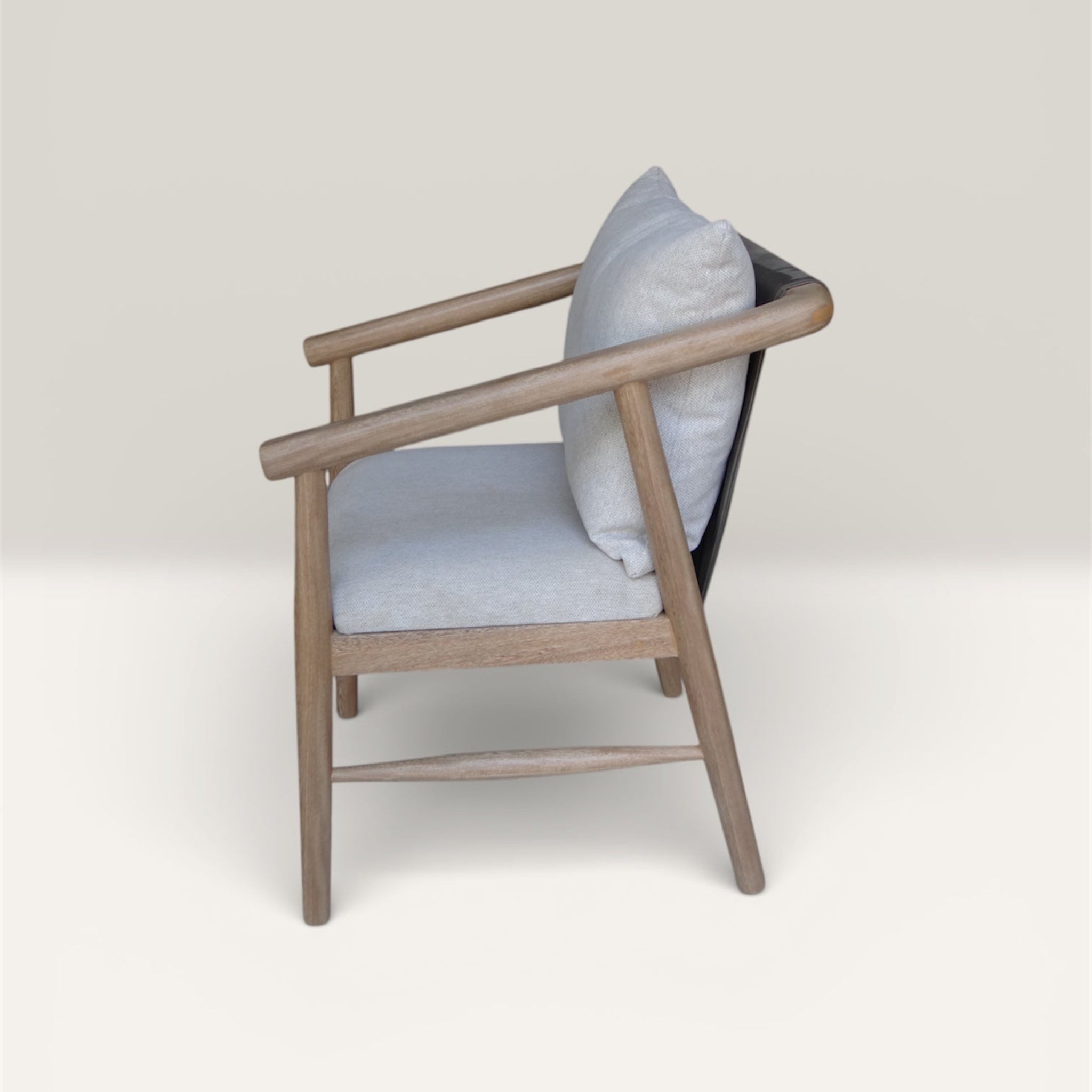 Las Puertas | Edrei Modern Upholstered Wood Chair | Rosamorada