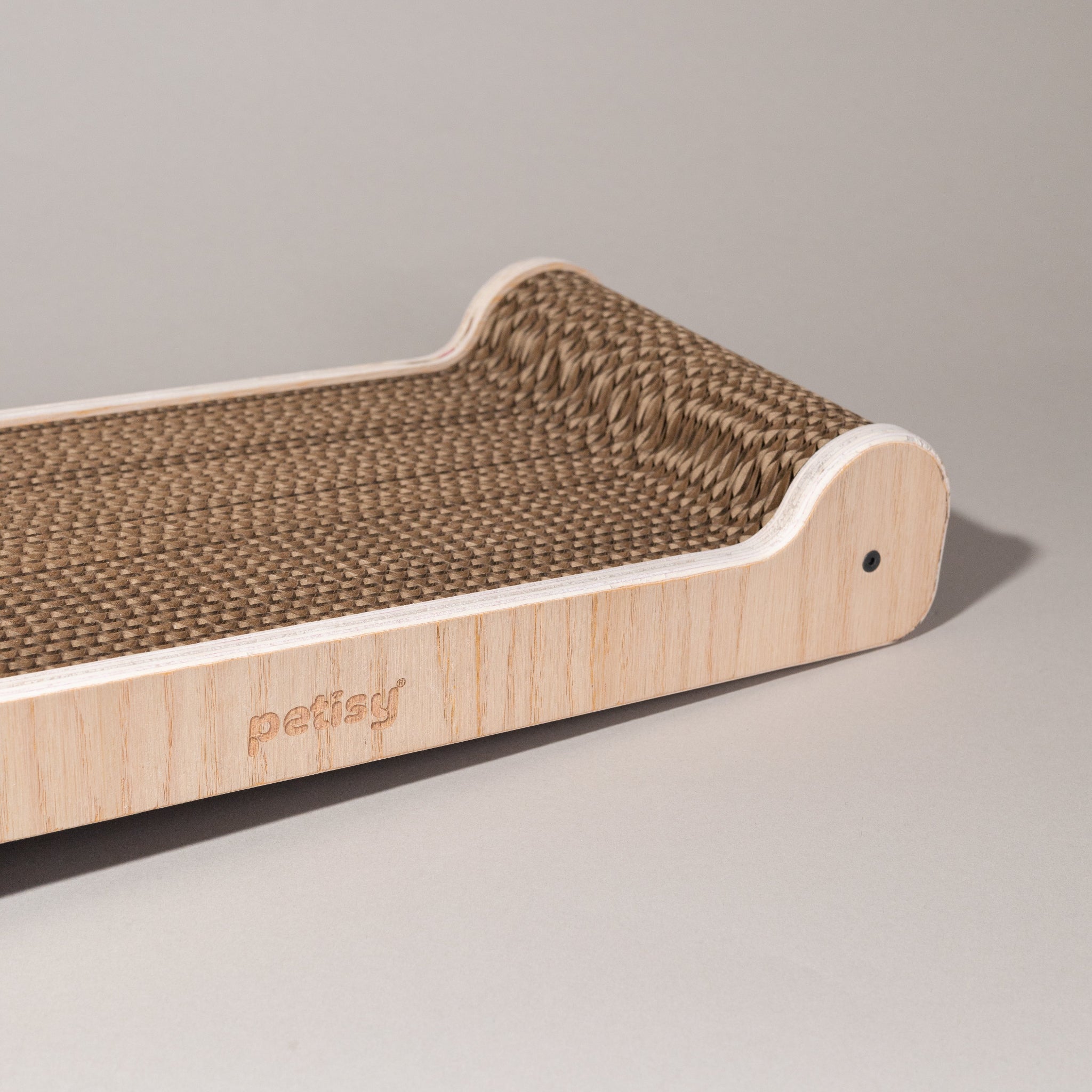 Petisy | The Reka Cat Scratcher