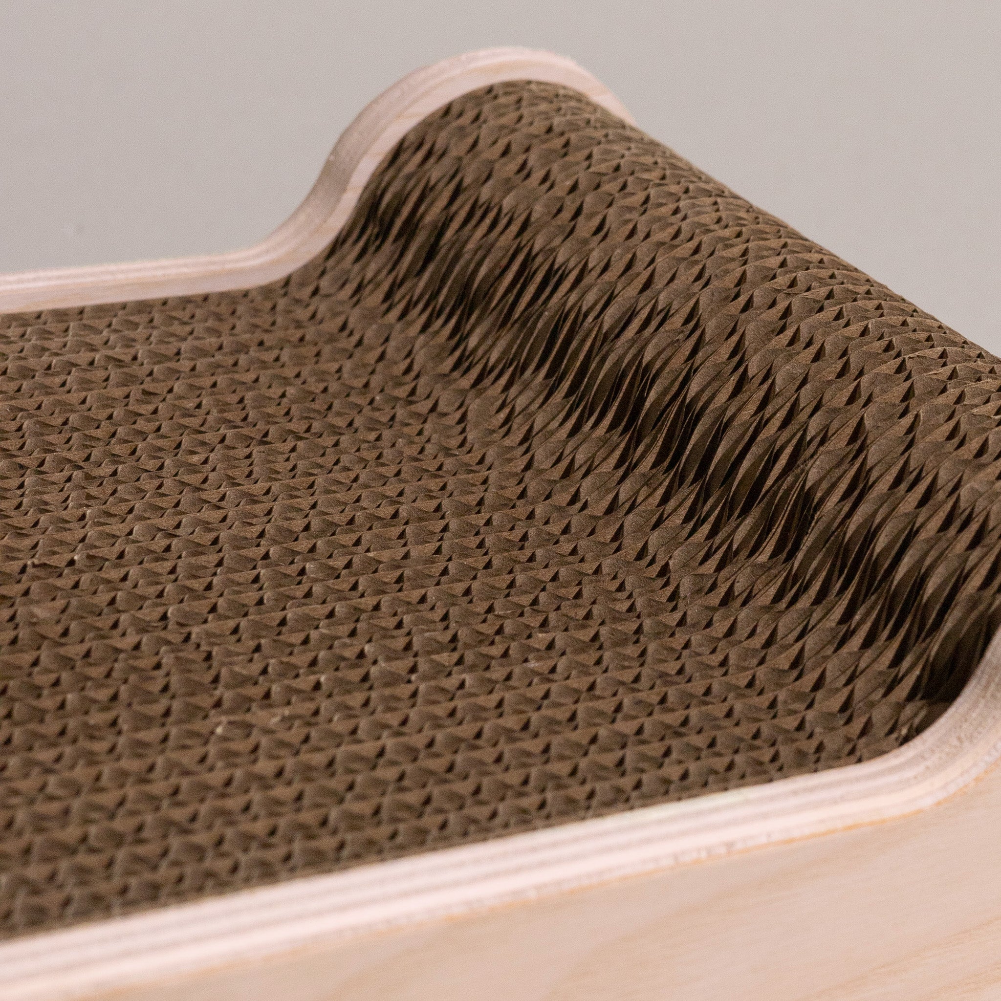Petisy | The Reka Cat Scratcher