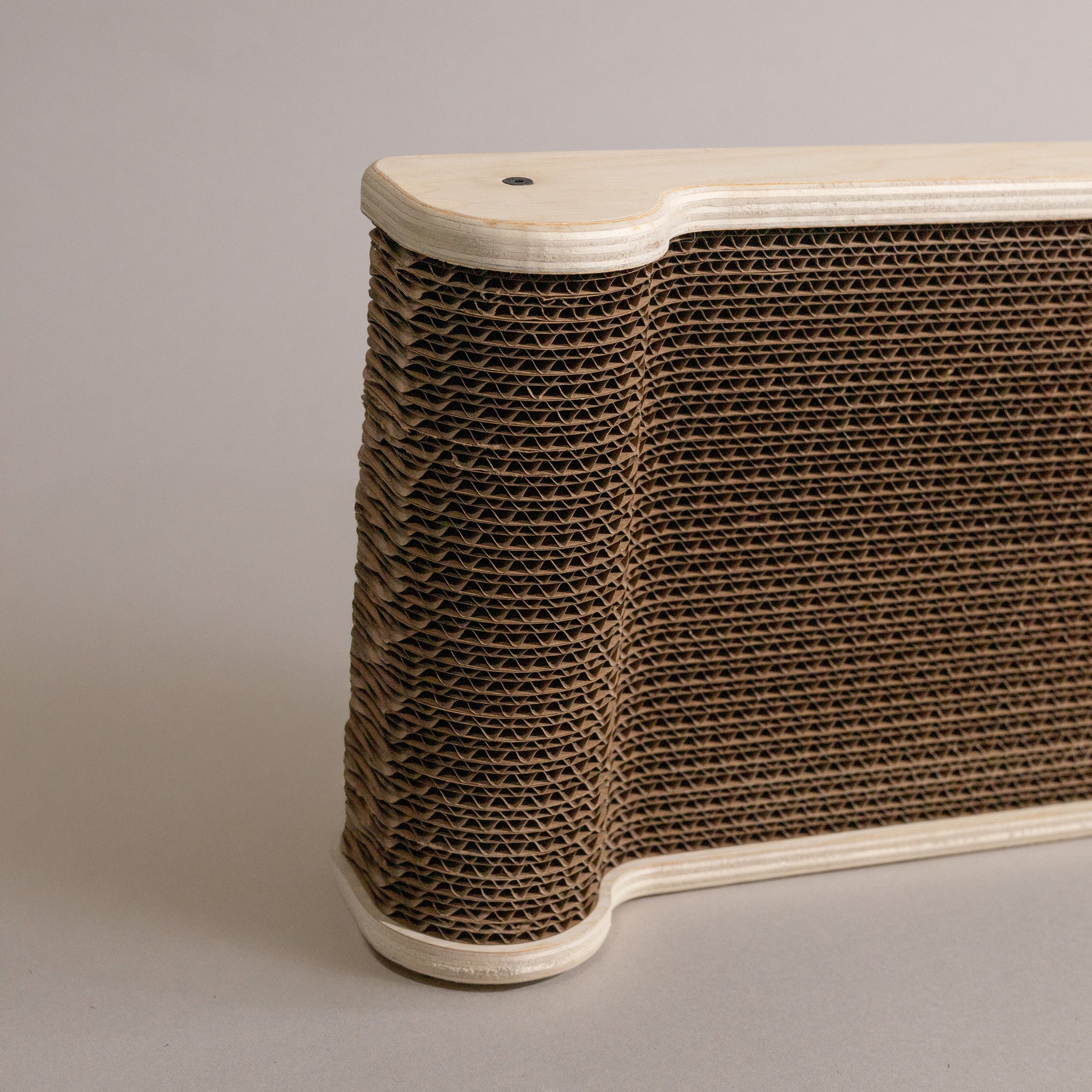 Petisy | The Reka Cat Scratcher