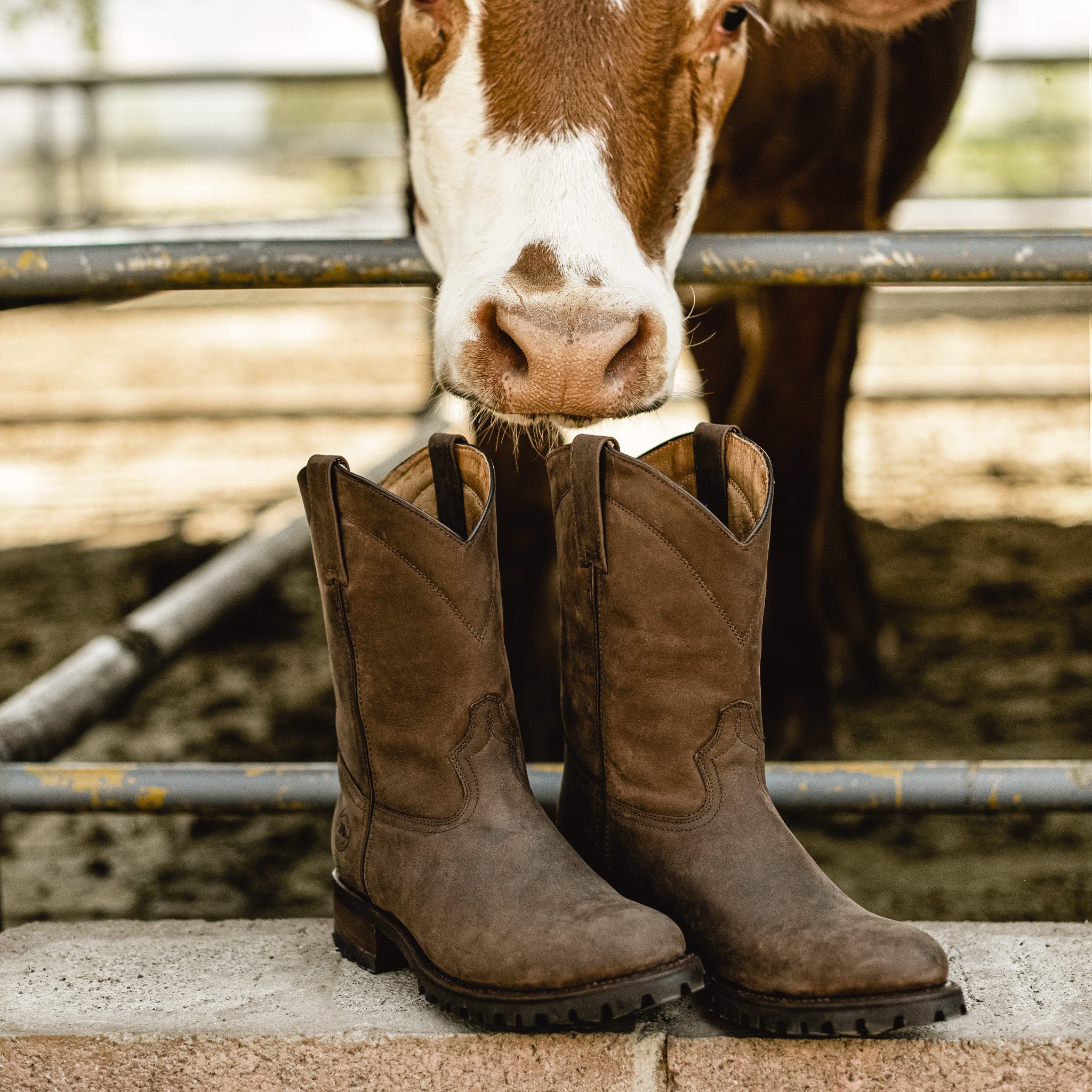 7 Leguas | Men's Leather Roper Boot Track Sole Style 1000-JF | Brown Crazy