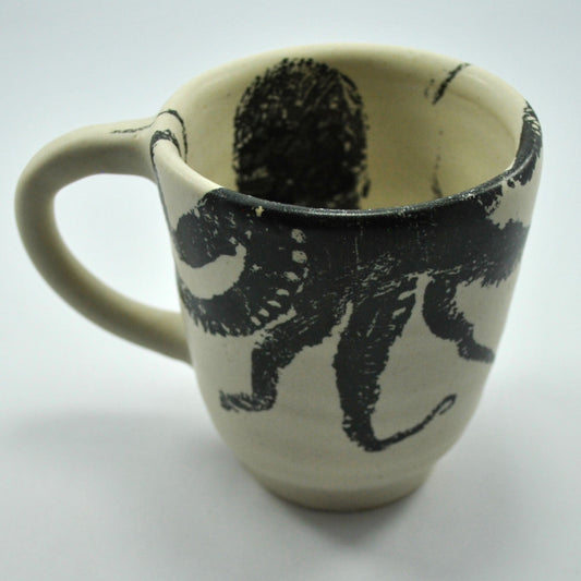 Damar | Octopus Mug | White