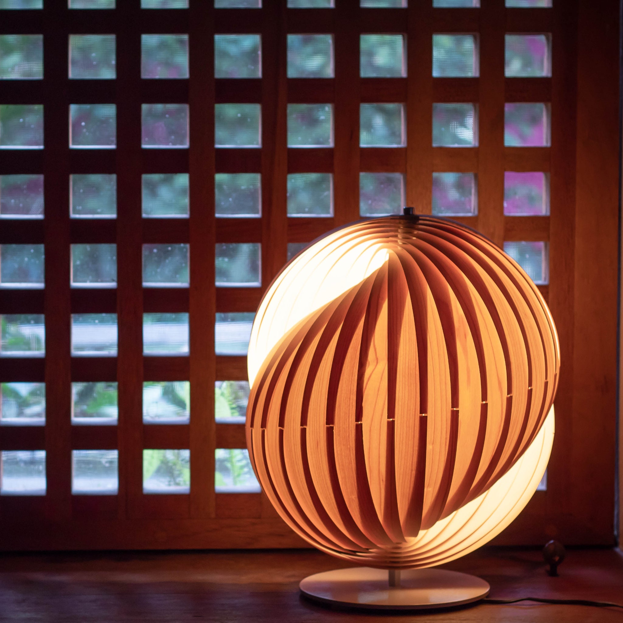 Rafael Weber | Bigaro Desk Lamp-LB-BU-01-T | Maple
