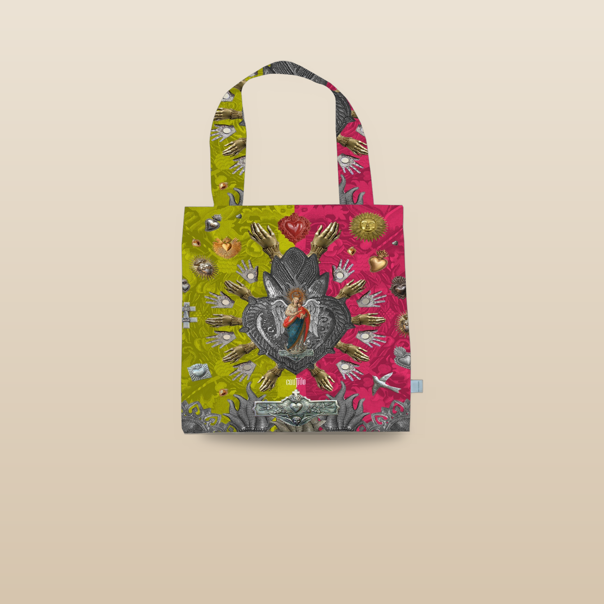 Cautivo Corazon Eco Bag, premium studio product photo