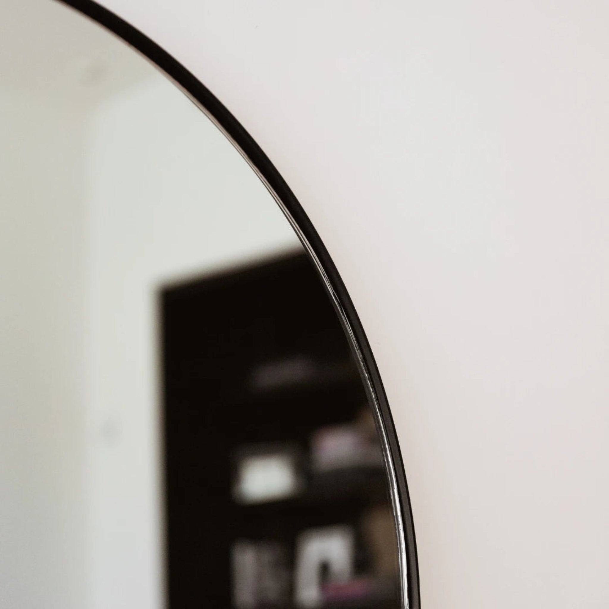 Admirror | Dalla Minimalist Mirror | Black