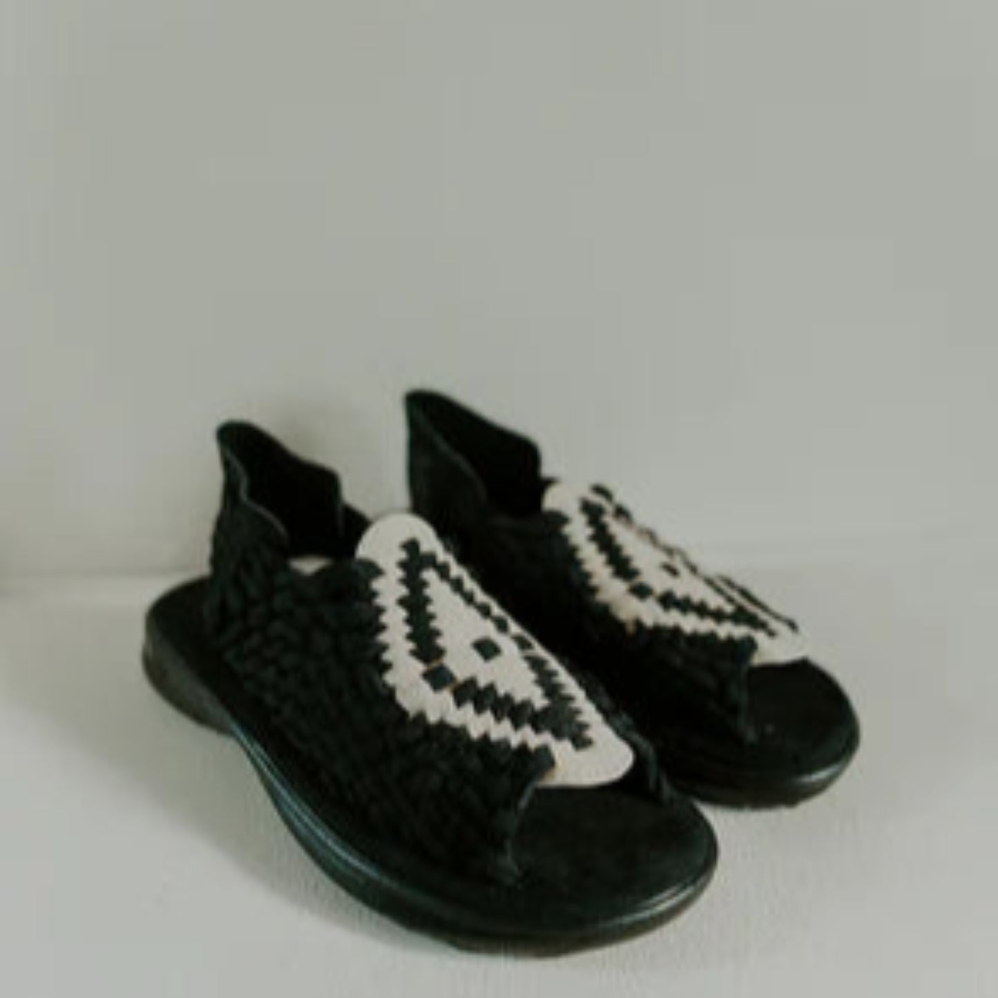 Kwara | Men's Sandal Black, Black & Beige | Tariacuri Premium