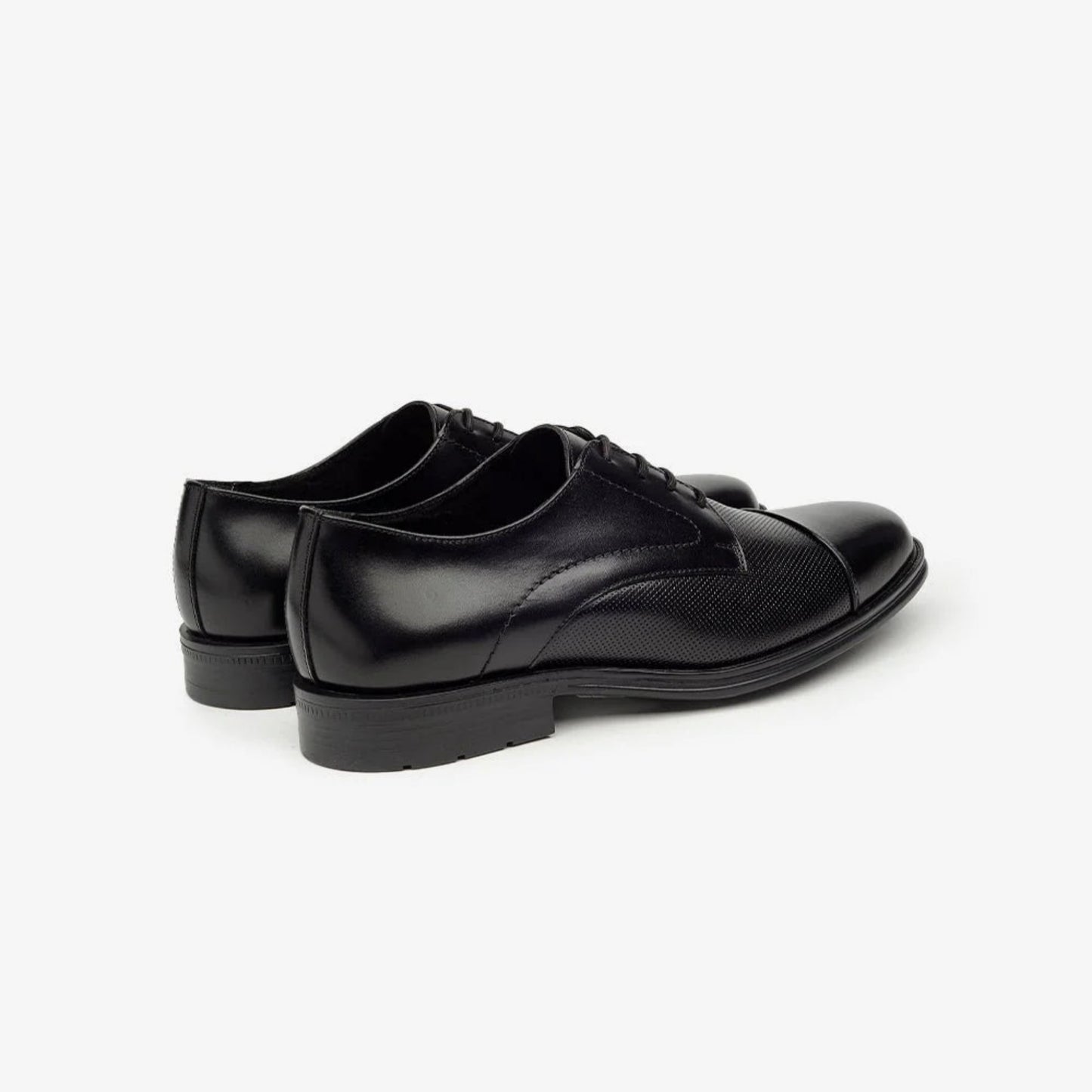 Aretina | Leon | Men's Cap Toe Derby Shoe in Black Leather
