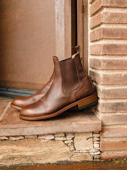 7 Leguas | Men's Whiskey Leather Chelsea Boot with Rubber Sole | 6206-Q